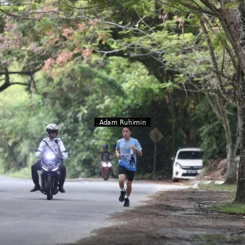 Runner Photo 3184902