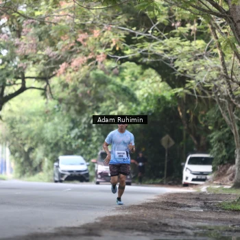 Runner Photo 3184938