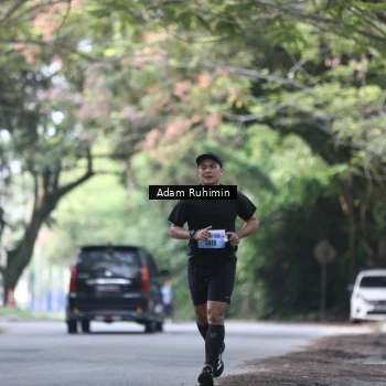 Runner Photo 3184966