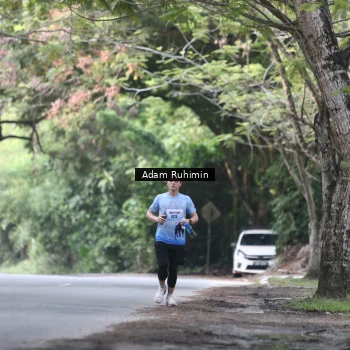 Runner Photo 3184987