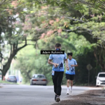 Runner Photo 3184996