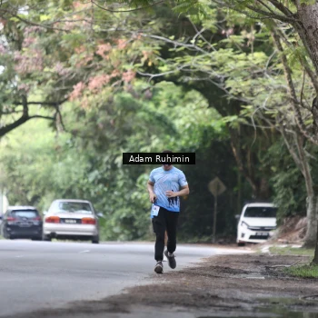 Runner Photo 3185001