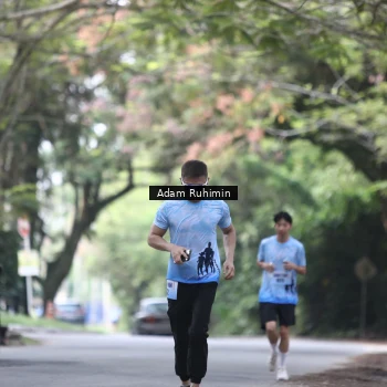 Runner Photo 3185002