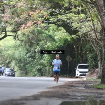Runner Photo 3185024