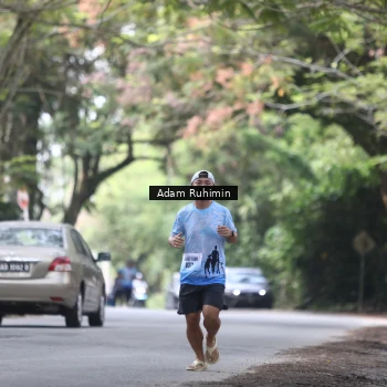 Runner Photo 3185033