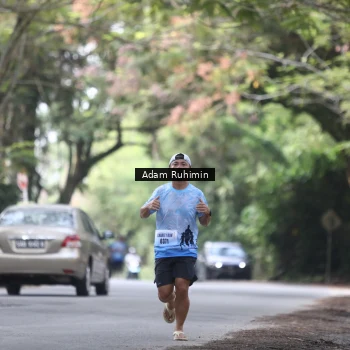 Runner Photo 3185034