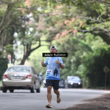 Runner Photo 3185039