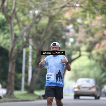 Runner Photo 3185040