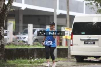 Runner Photo 3185073