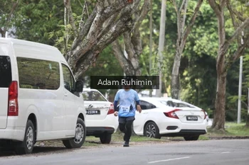 Runner Photo 3185080