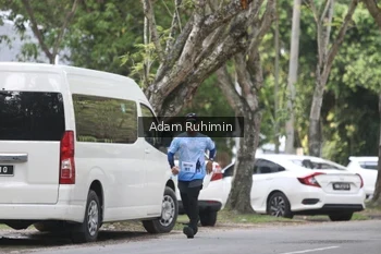 Runner Photo 3185086