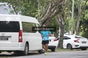 Runner Photo 3185098