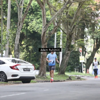 Runner Photo 3185100