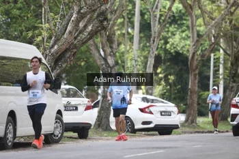 Runner Photo 3185107