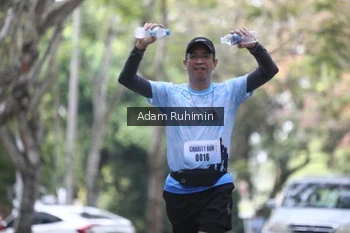 Runner Photo 3185162