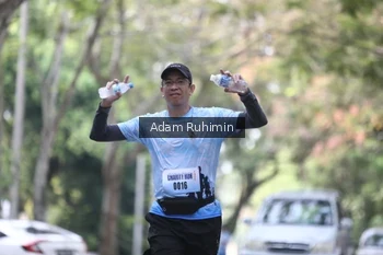 Runner Photo 3185176