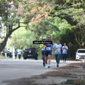 Runner Photo 3185293