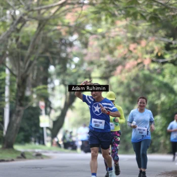 Runner Photo 3185305