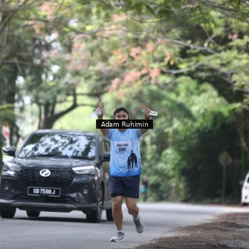 Runner Photo 3185335