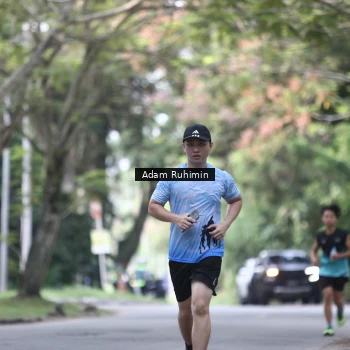 Runner Photo 3185365