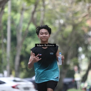 Runner Photo 3185382