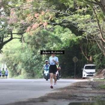 Runner Photo 3185386