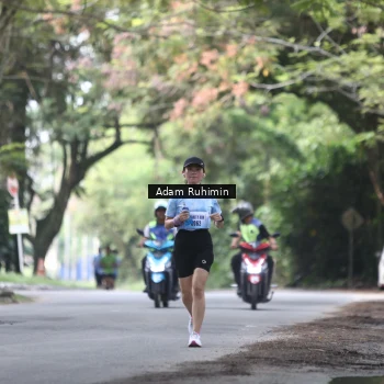 Runner Photo 3185389
