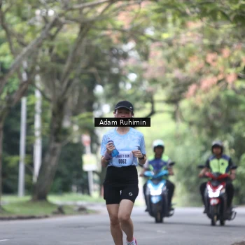 Runner Photo 3185394