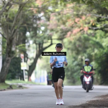 Runner Photo 3185397