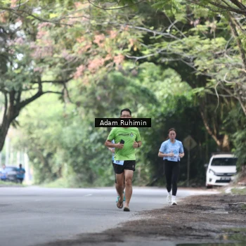 Runner Photo 3185424