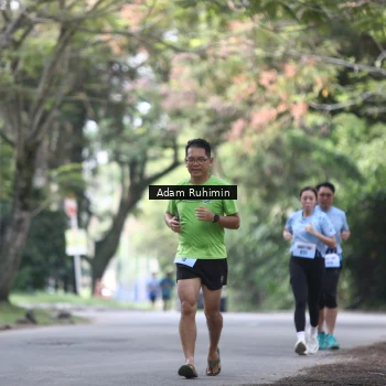 Runner Photo 3185430