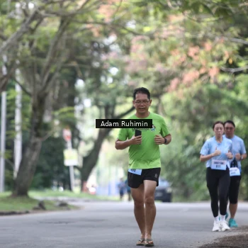 Runner Photo 3185432