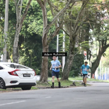 Runner Photo 3185459