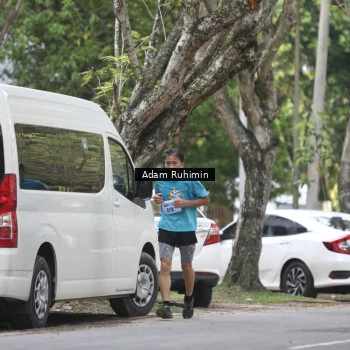 Runner Photo 3185462