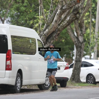 Runner Photo 3185463