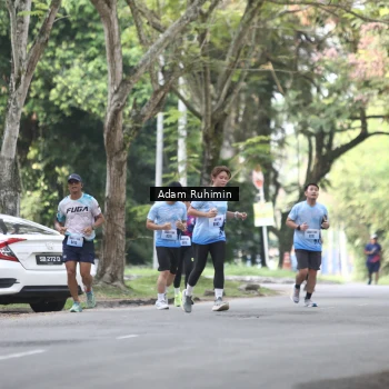 Runner Photo 3185610