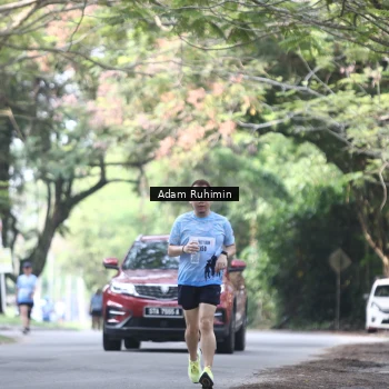 Runner Photo 3185665