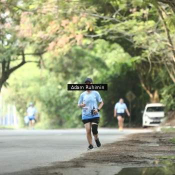 Runner Photo 3185675
