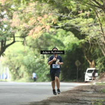Runner Photo 3185740