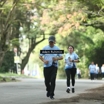 Runner Photo 3186159