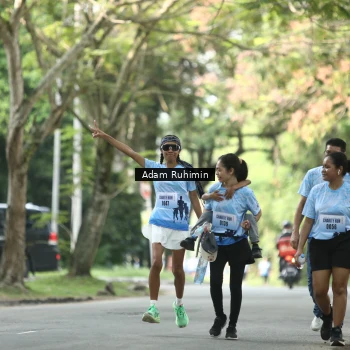 Runner Photo 3186215