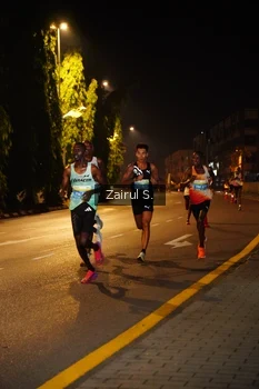 Runner Photo 3186419