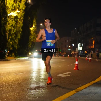 Runner Photo 3186469