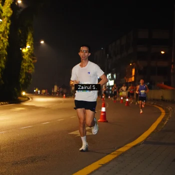 Runner Photo 3186556