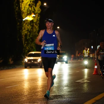 Runner Photo 3186593