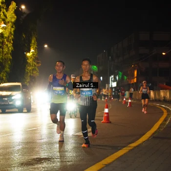 Runner Photo 3186594