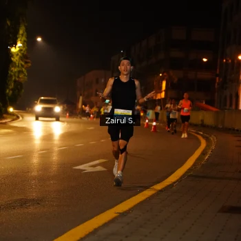 Runner Photo 3186648