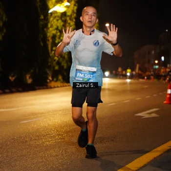 Runner Photo 3186755