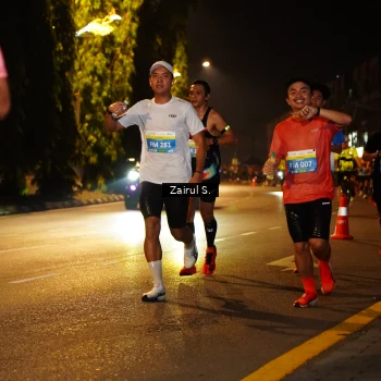 Runner Photo 3186758