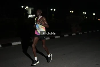 Runner Photo 3187902